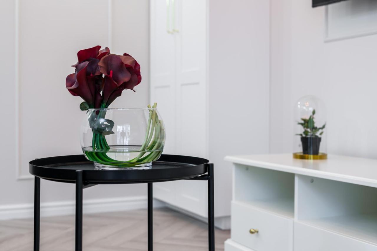 Modern Studio Apartments Poznan City Center By Noclegi Renters Eksteriør bilde