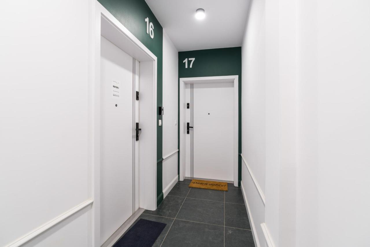 Modern Studio Apartments Poznan City Center By Noclegi Renters Eksteriør bilde