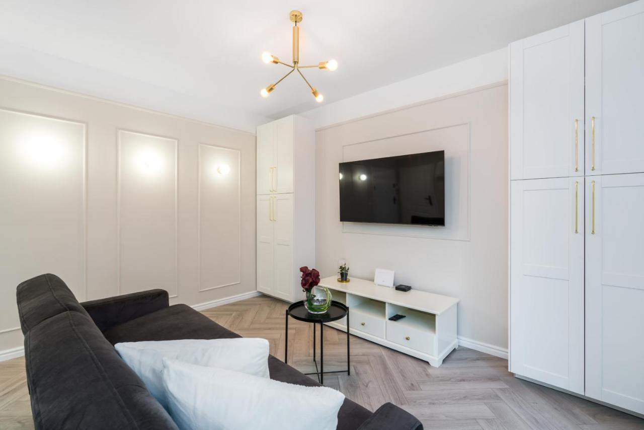 Modern Studio Apartments Poznan City Center By Noclegi Renters Eksteriør bilde